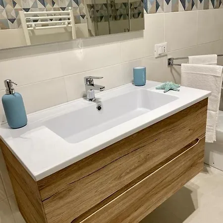 Apartamento Chalaroste Terrasini